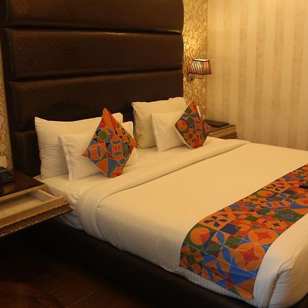 Hotel The Jk New Delhi Exterior photo